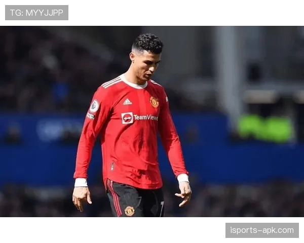 亚马尔连续边路突破撕开防线 本赛季关键战高效制造威胁