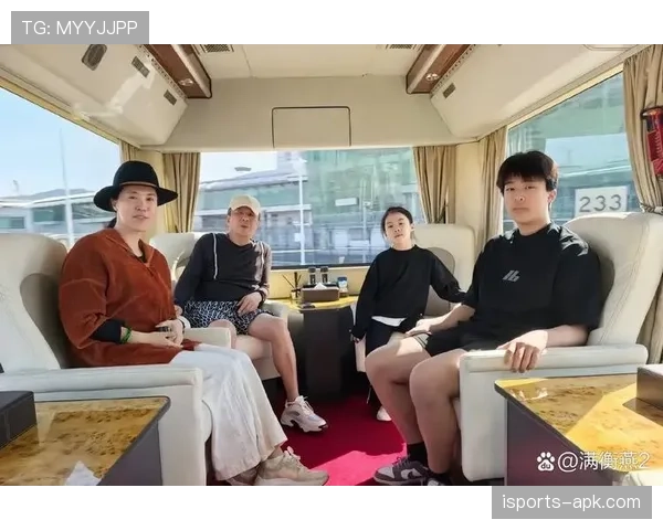 王楠买的那辆车，开出去邻居都要回头盯着半天呢
